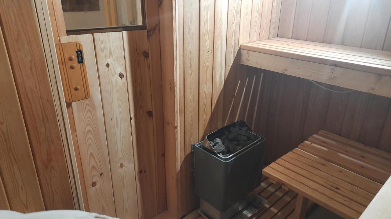Hotel Ravnjak Dobrilovina Екстер'єр фото