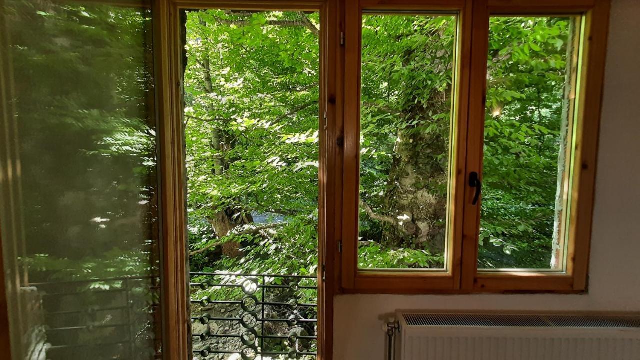 Hotel Ravnjak Dobrilovina Екстер'єр фото